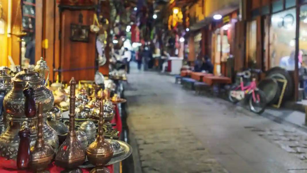 Gaziantep'te Bir Devir Kapandı: Mehmet Yaşar Kervancıoğlu Son Yolculuğuna Uğurlandı! 2